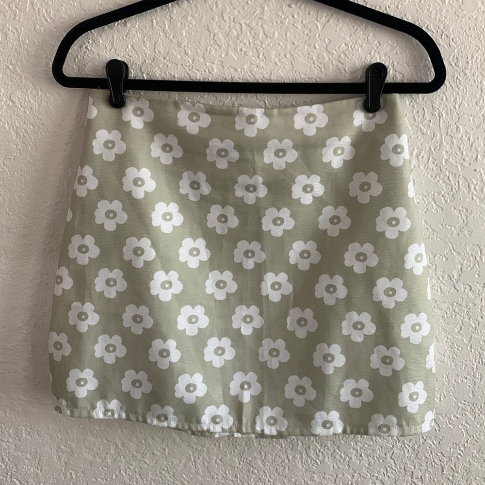 SHEIN MINI SKIRT